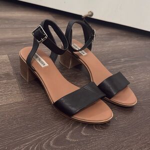 Steve Madden Kemmy block heel 7.5